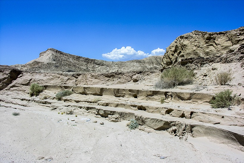 The adventure portal-Flash flood evidence Canyon Sin Nombre-anza borrego state park