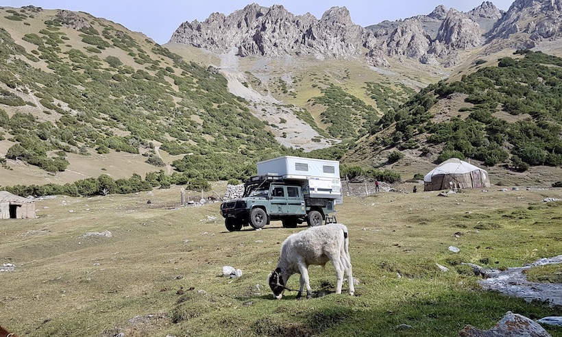 four wheel camper